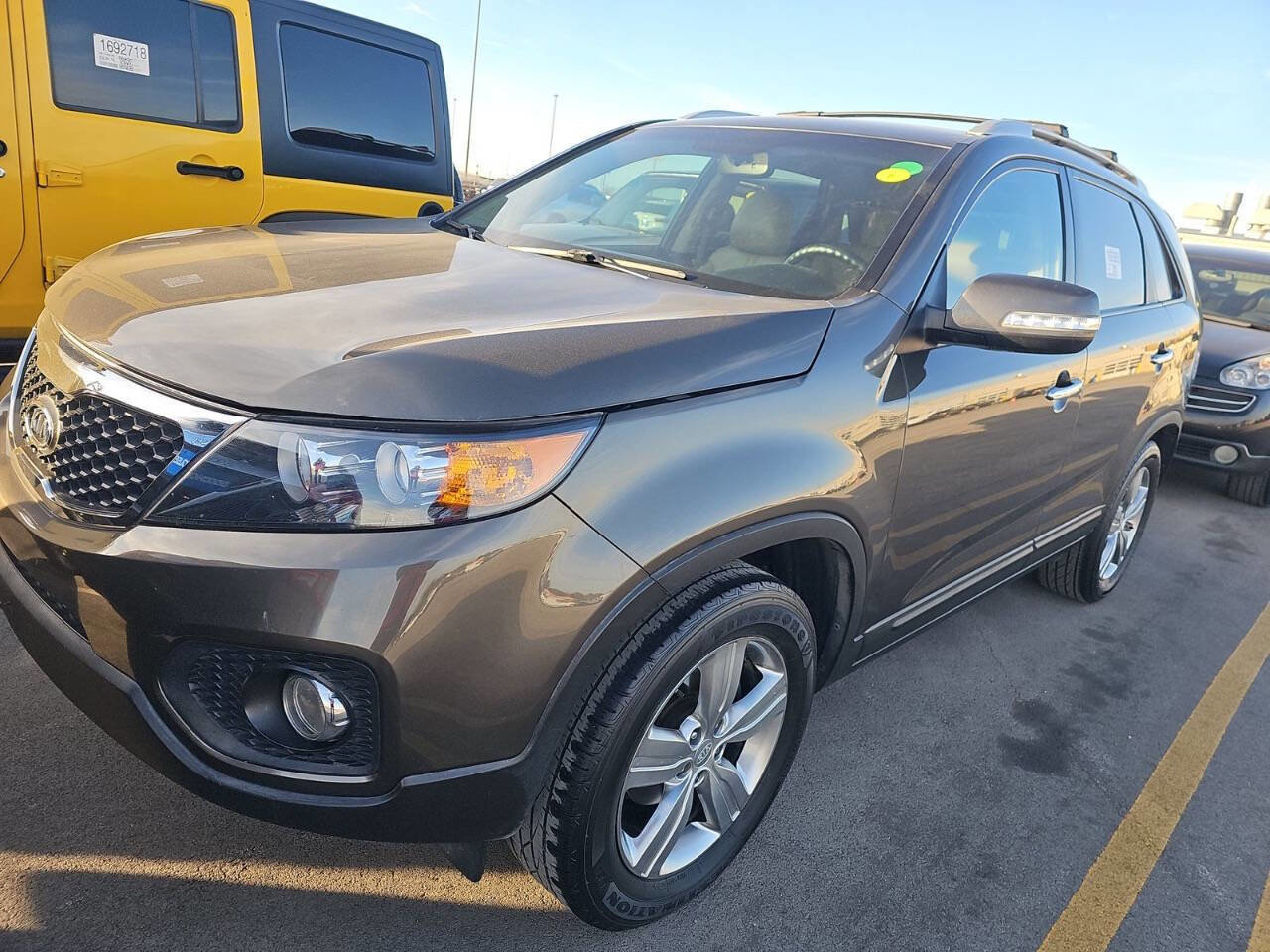 Used 2013 Kia Sorento EX w/ Premium Plus Pkg