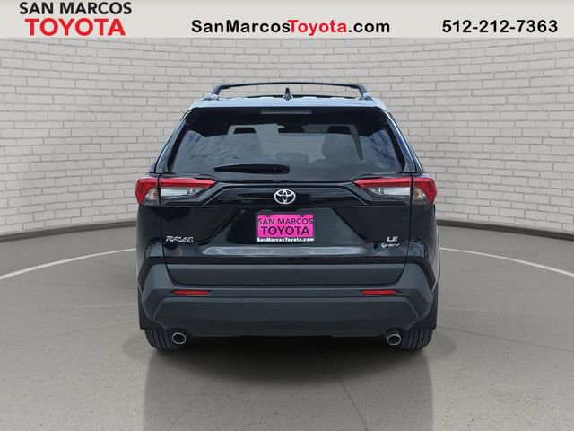 Used 2025 Toyota RAV4 LE image 6