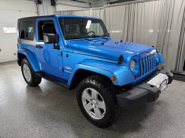 Used 2010 Jeep Wrangler Sahara AWD/4WD image 3