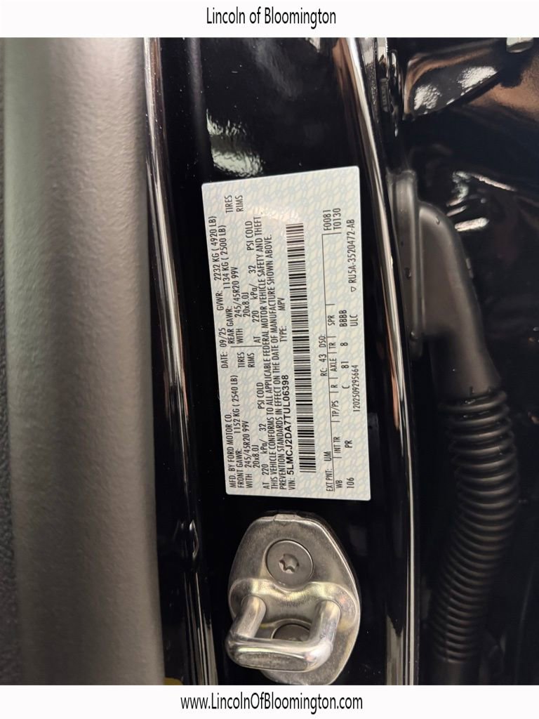 New 2026 Lincoln Corsair Reserve image 60