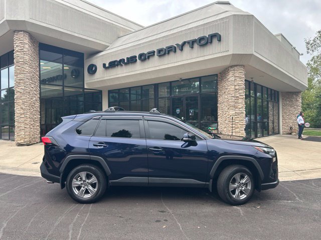 Used 2022 Toyota RAV4 XLE w/ Convenience Package FWD image 8