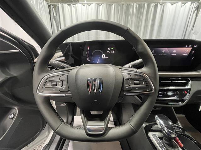 New 2025 Buick Envista Avenir image 22