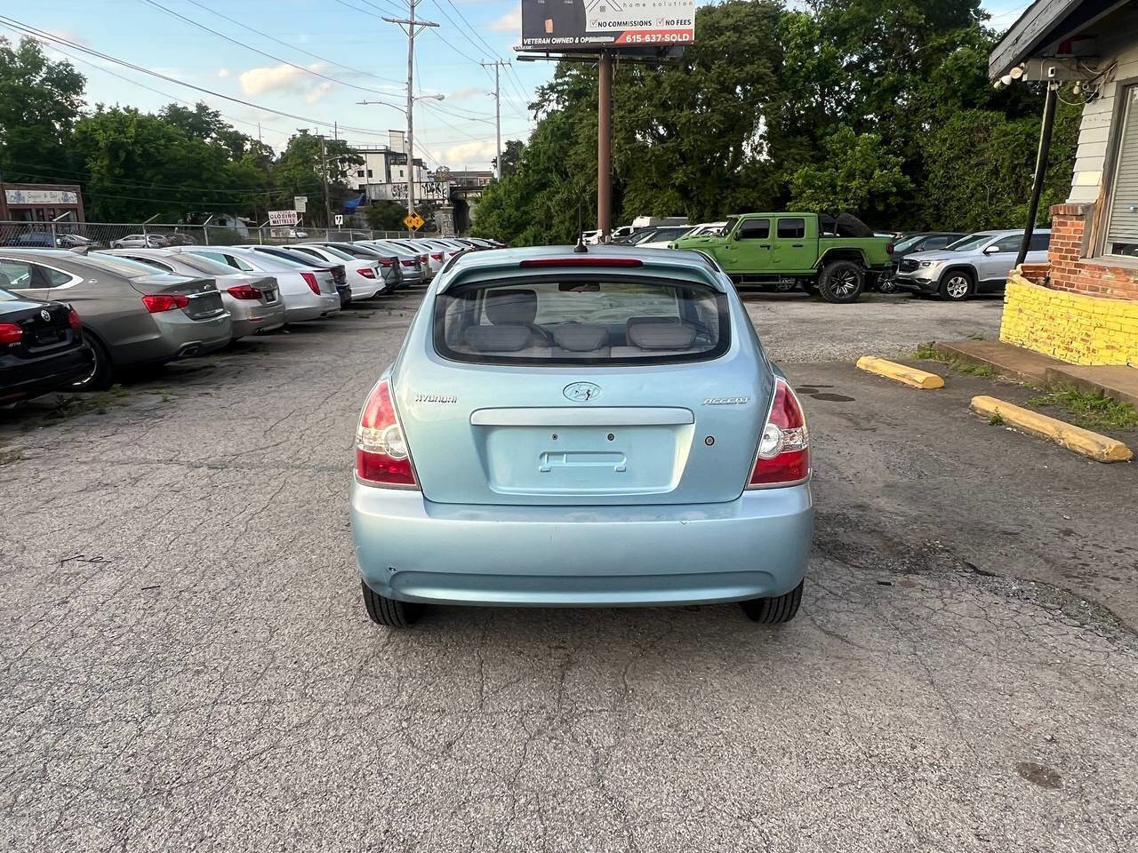 Used 2008 Hyundai Accent GS FWD image 4