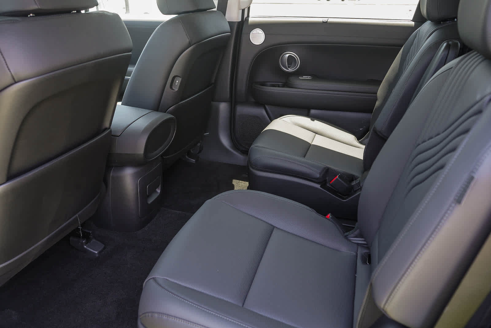 New 2026 Hyundai Palisade FWD Hybrid image 17