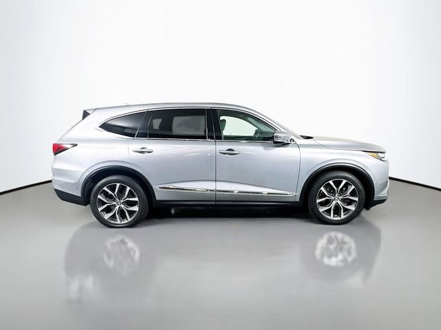 Used 2023 Acura MDX SH-AWD w/ Technology Package image 7
