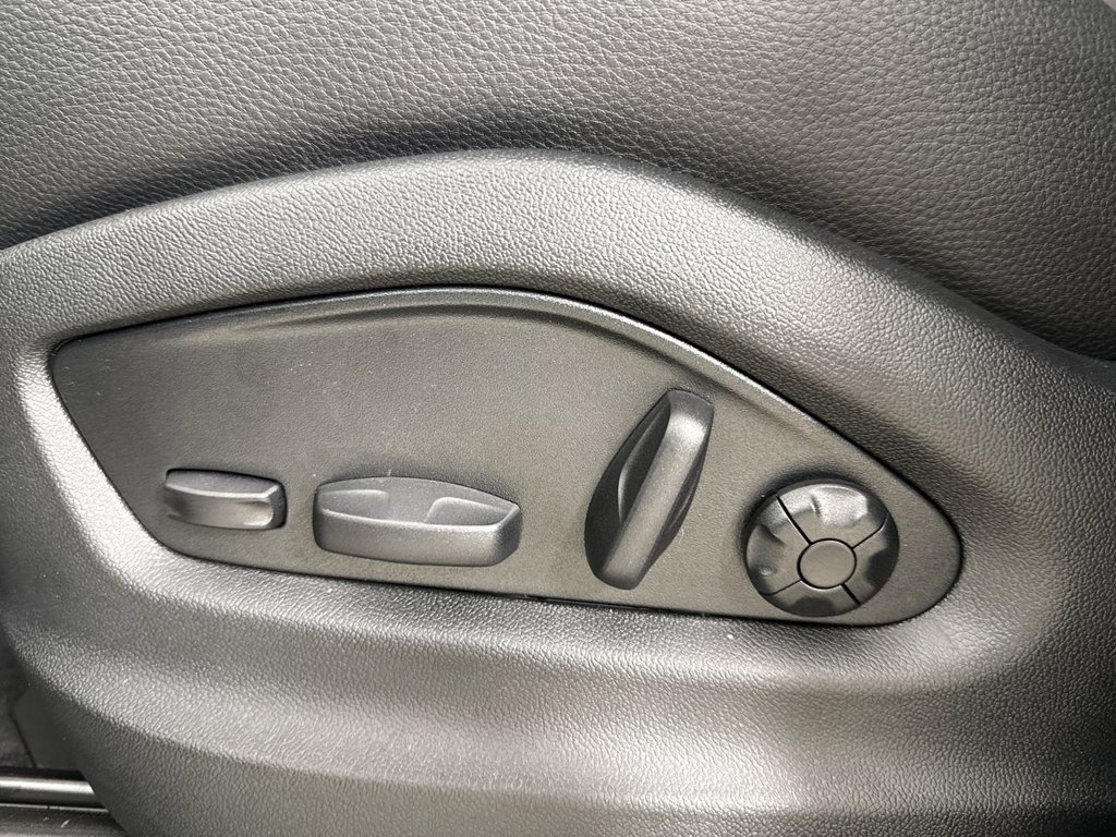 New 2026 Porsche Cayenne AWD/4WD image 38