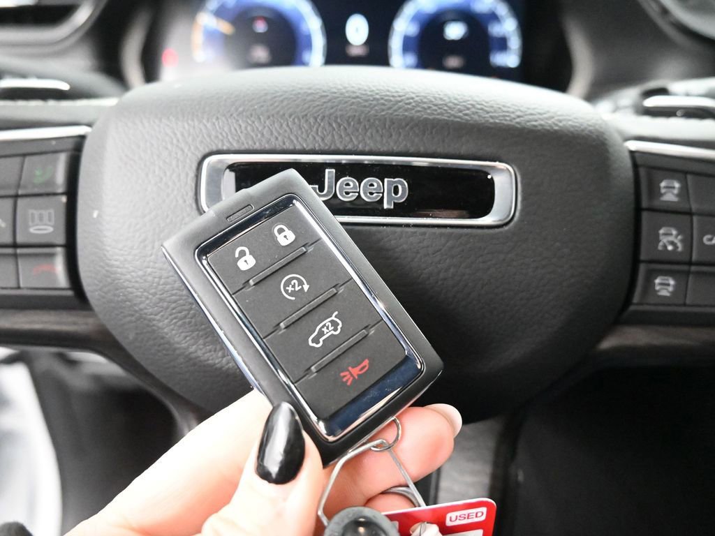 New 2026 Jeep Grand Cherokee Limited w/ Limited Altitude Package image 27