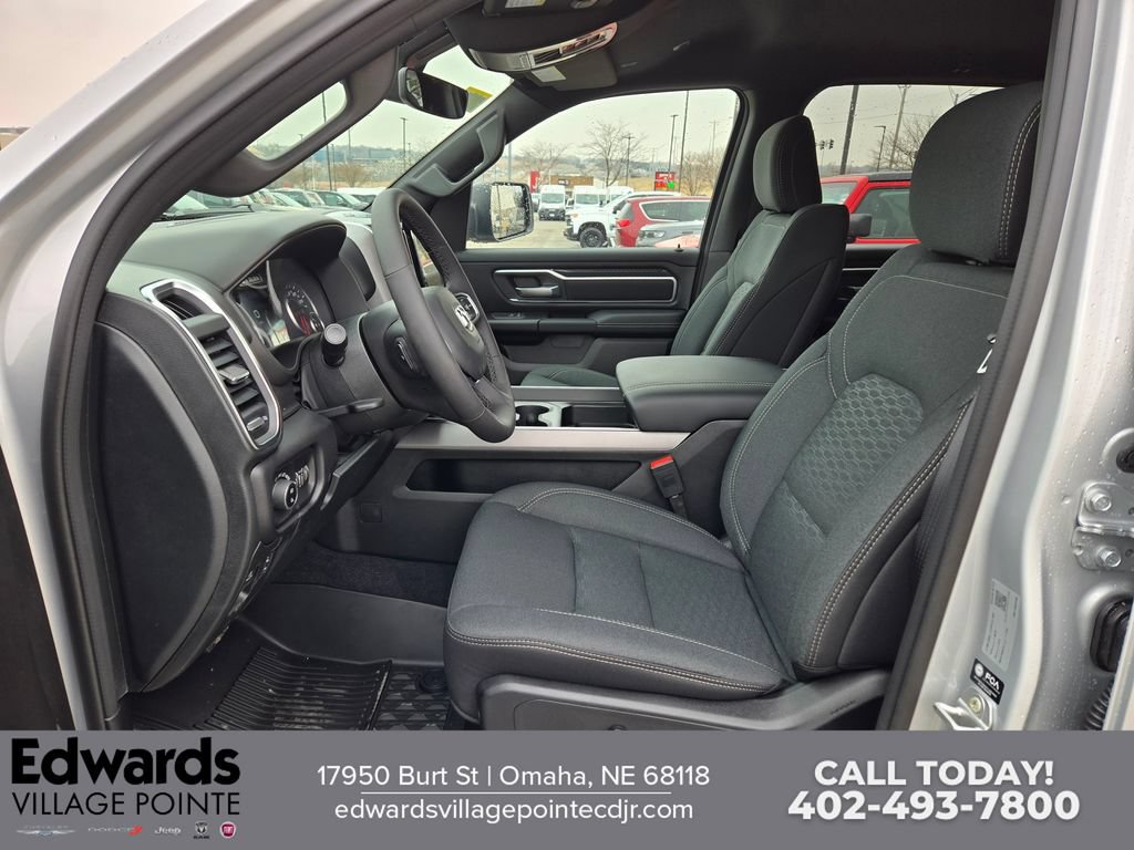 New 2026 RAM 1500 Big Horn AWD/4WD image 13