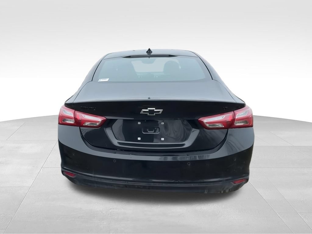 Used 2024 Chevrolet Malibu LT w/ Midnight Edition FWD image 7