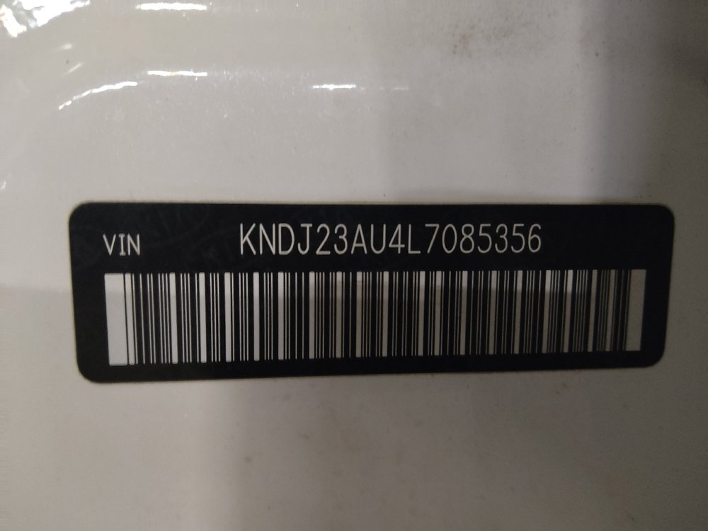 Used 2020 Kia Soul LX FWD image 33