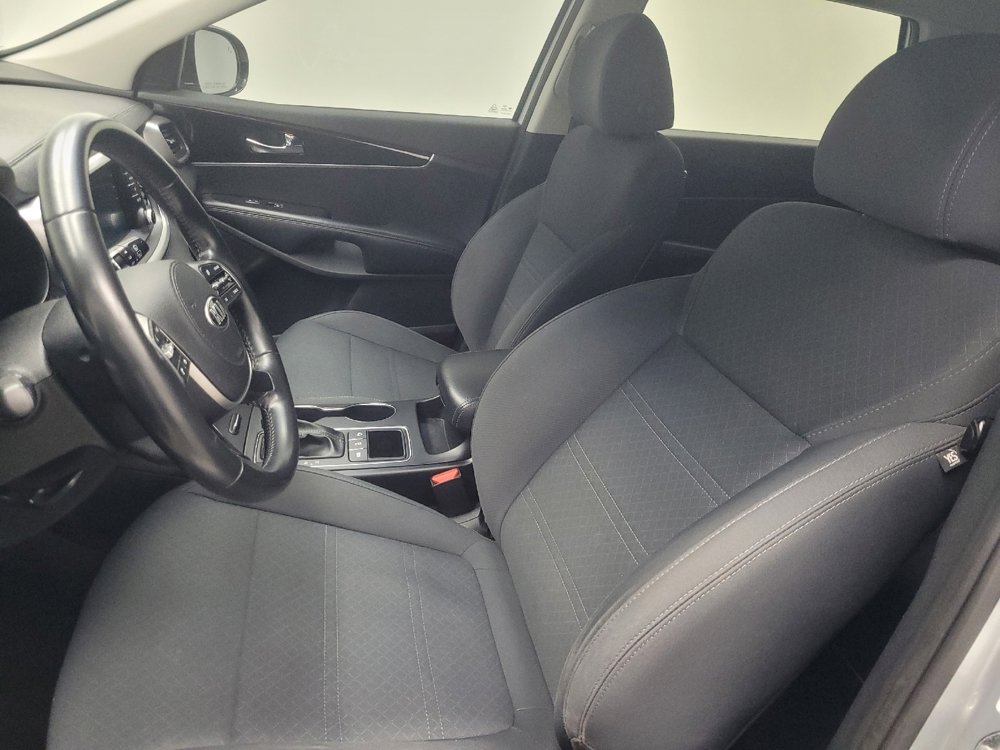 Used 2019 Kia Sorento S AWD/4WD image 17