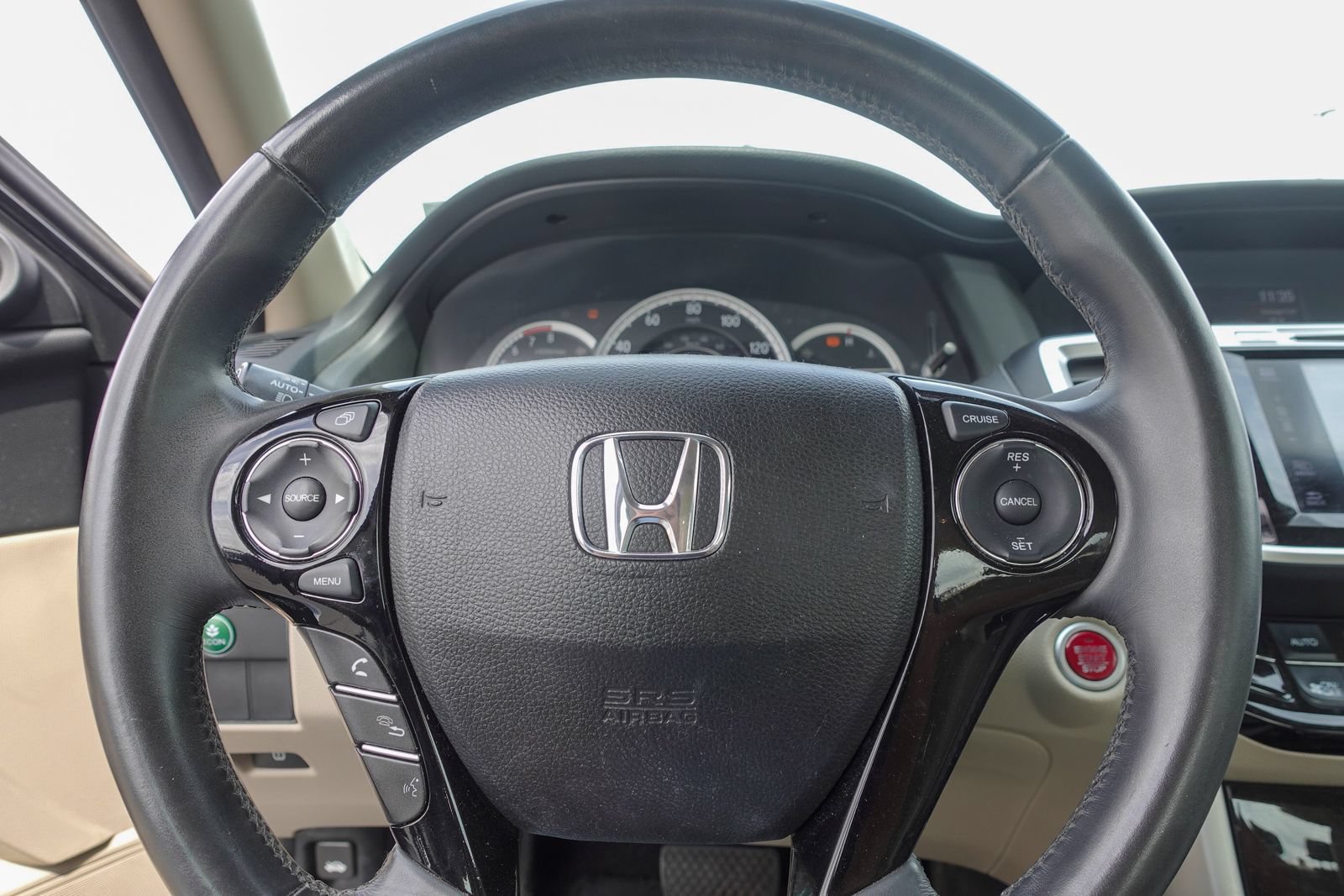 Used 2016 Honda Accord EX-L image 17