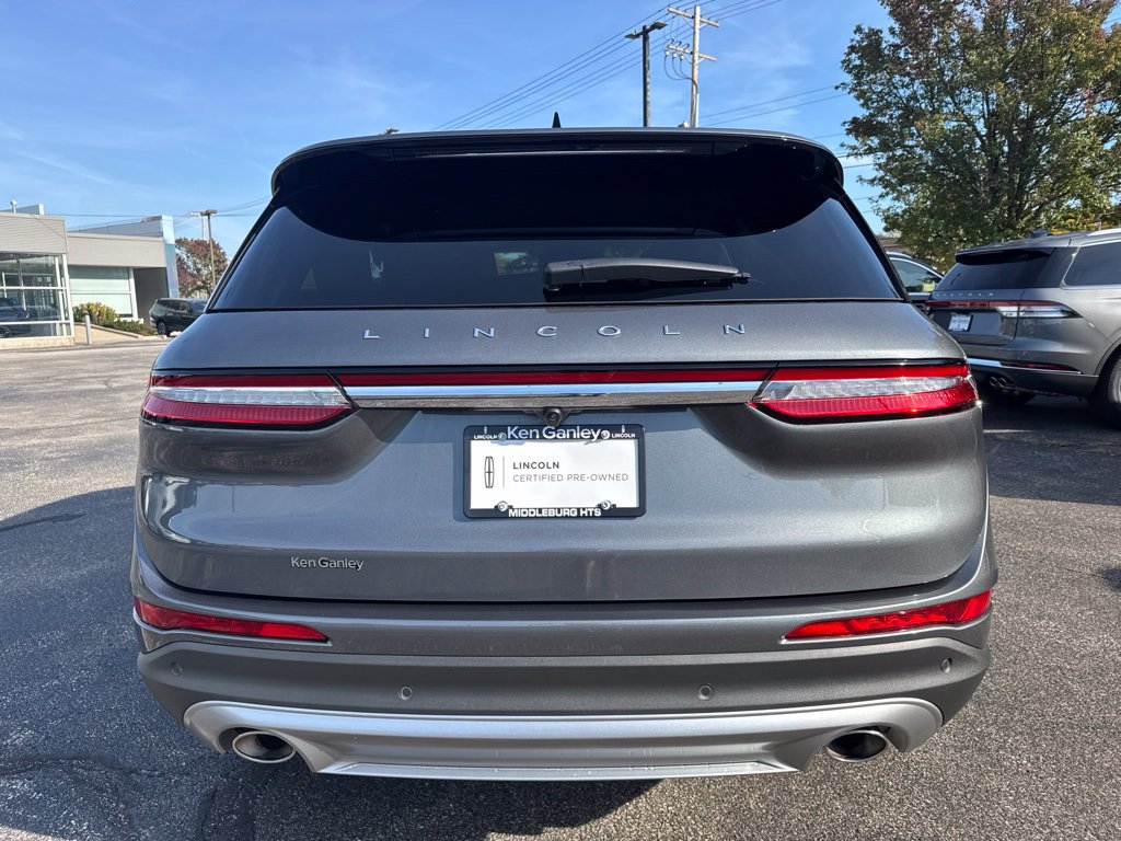 Used 2025 Lincoln Corsair AWD w/ Equipment Group 101A image 4