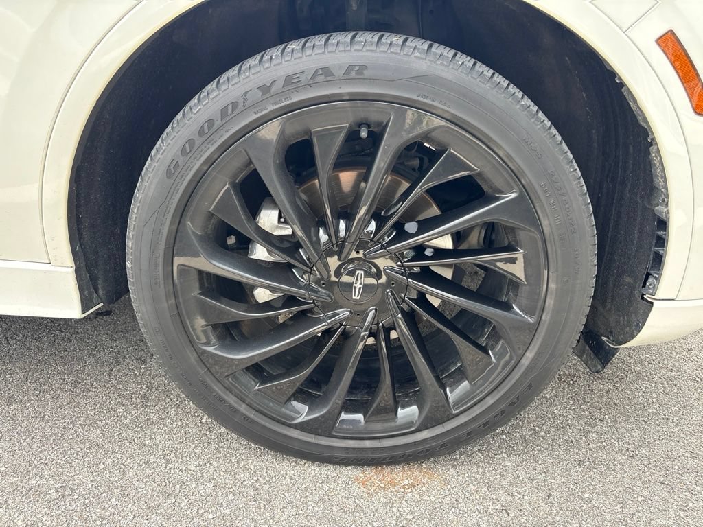 Used 2022 Lincoln Aviator Reserve w/ Equipment Group 201A RWD image 7