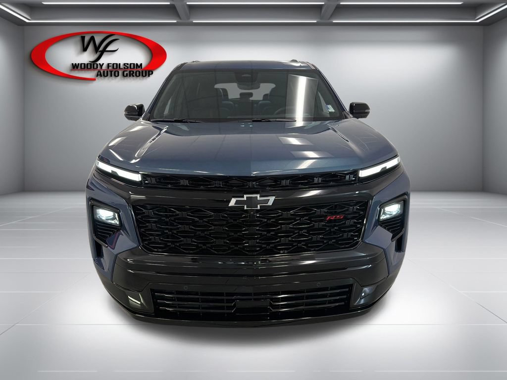 New 2026 Chevrolet Traverse RS w/ LPO, Floor Liner Package FWD image 2