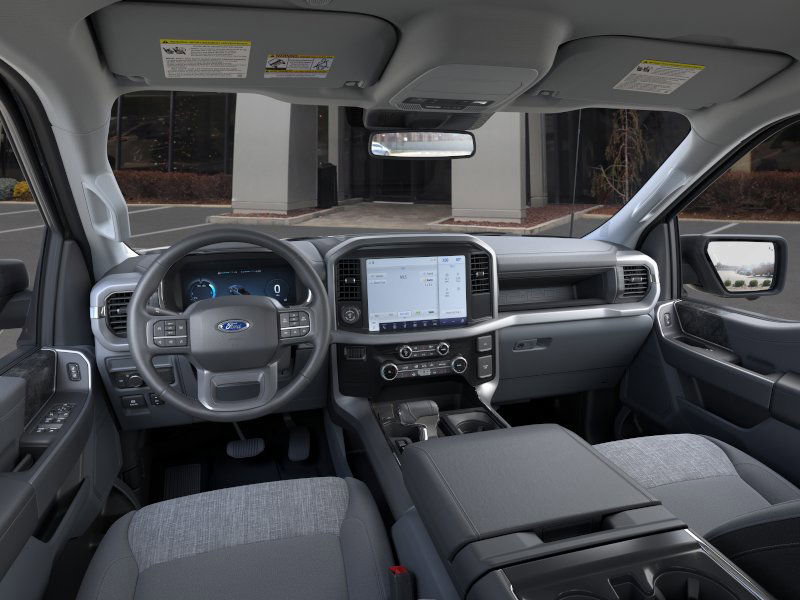 New 2025 Ford F150 Lightning XLT image 9