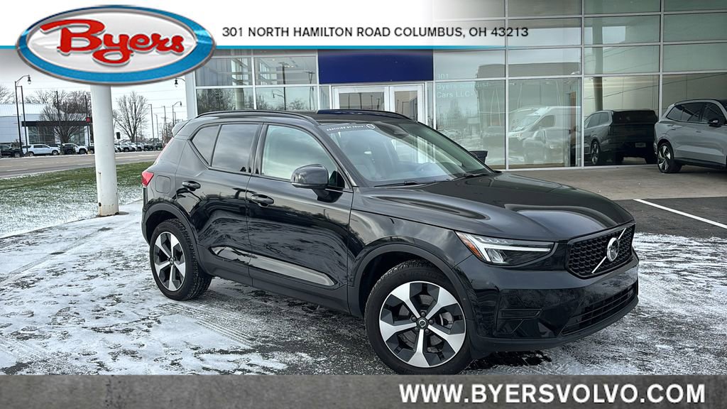 Certified 2024 Volvo XC40 B5 Core
