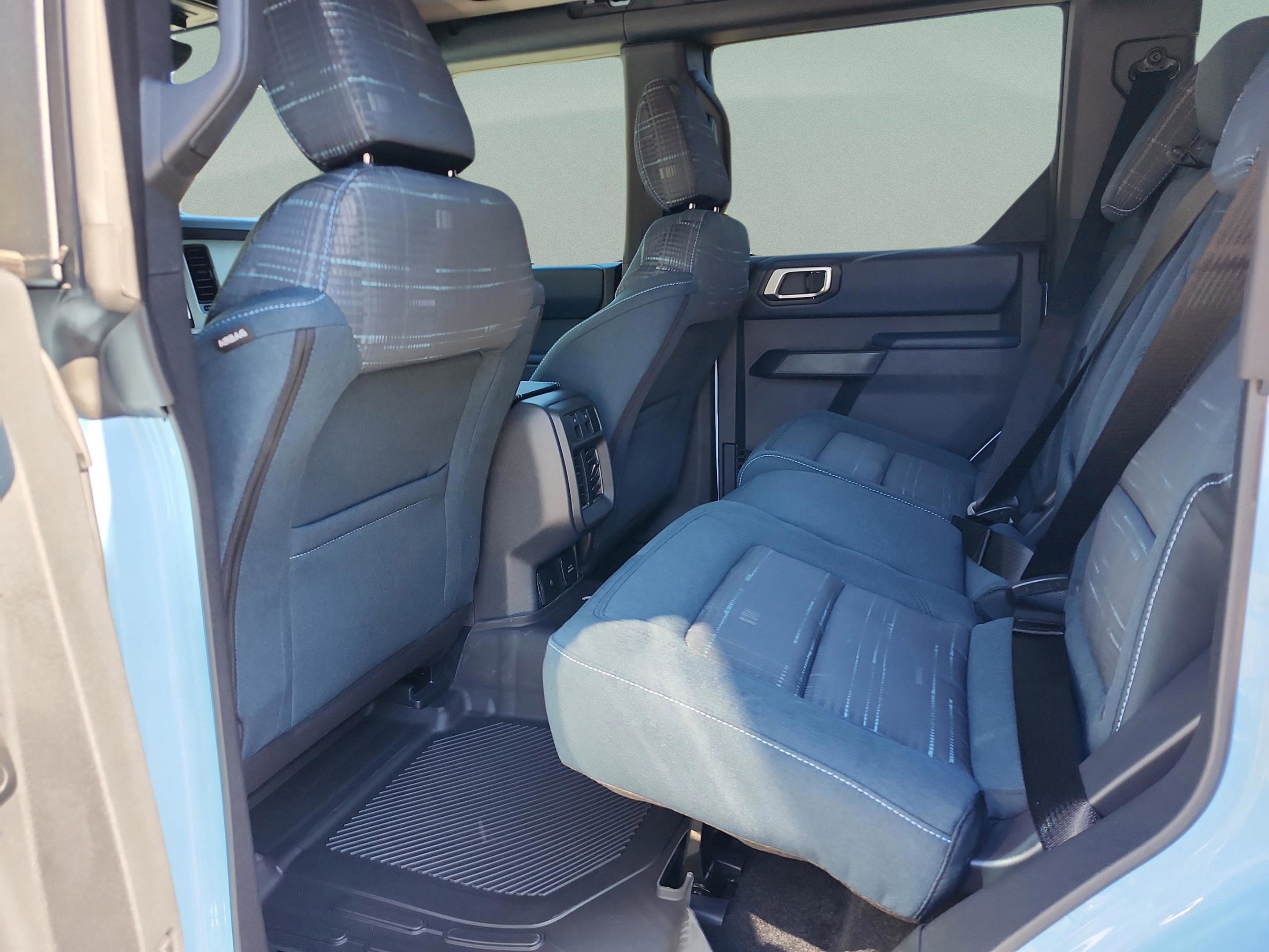 New 2025 Ford Bronco Heritage Edition image 13