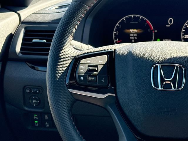 Certified 2026 Honda Ridgeline Black Edition image 27