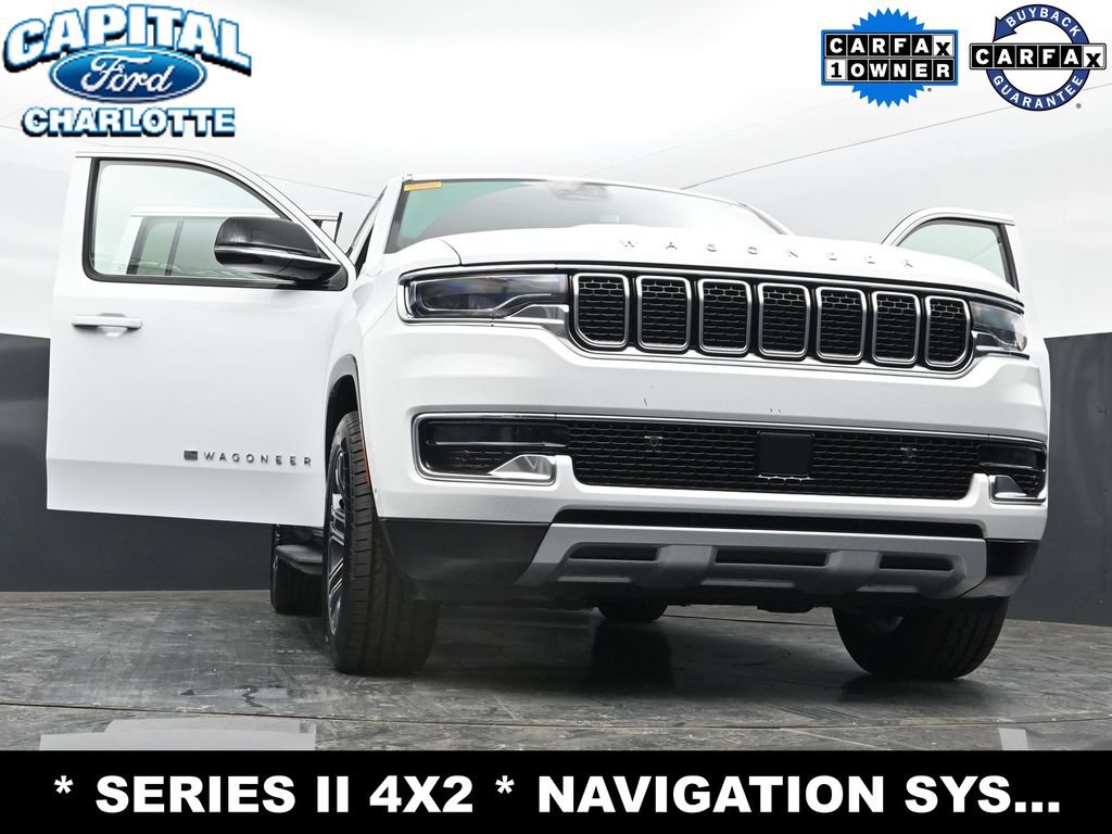 Used 2024 Jeep Wagoneer Series II w/ Flexible Seating Group RWD image 39