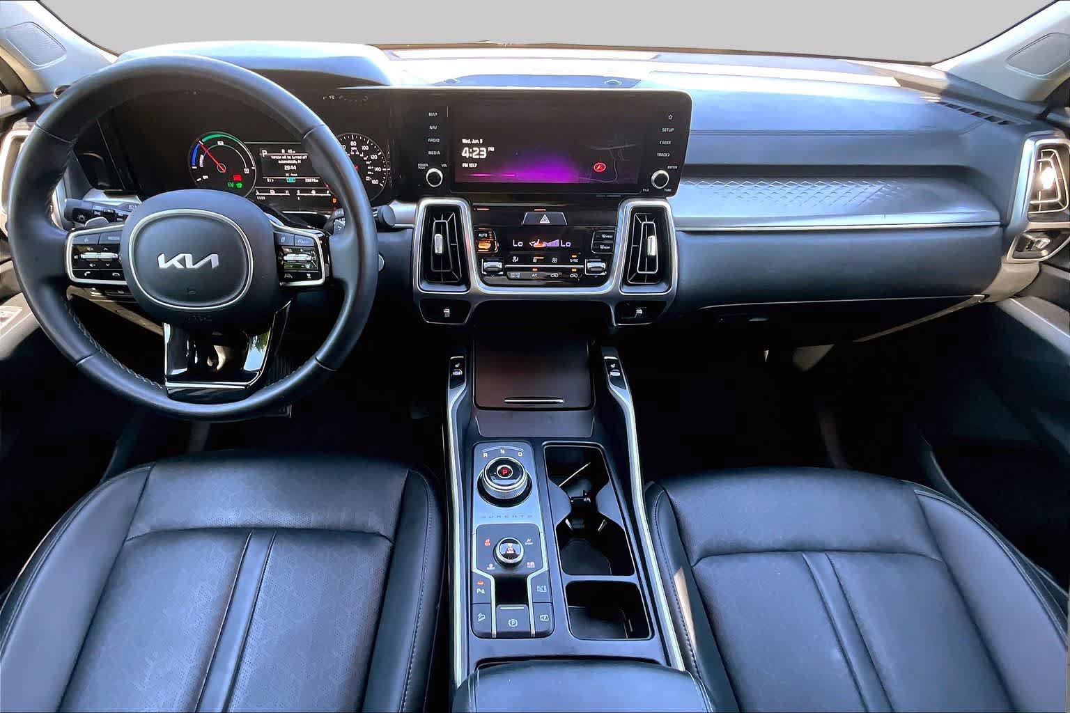 Used 2023 Kia Sorento EX AWD/4WD image 14