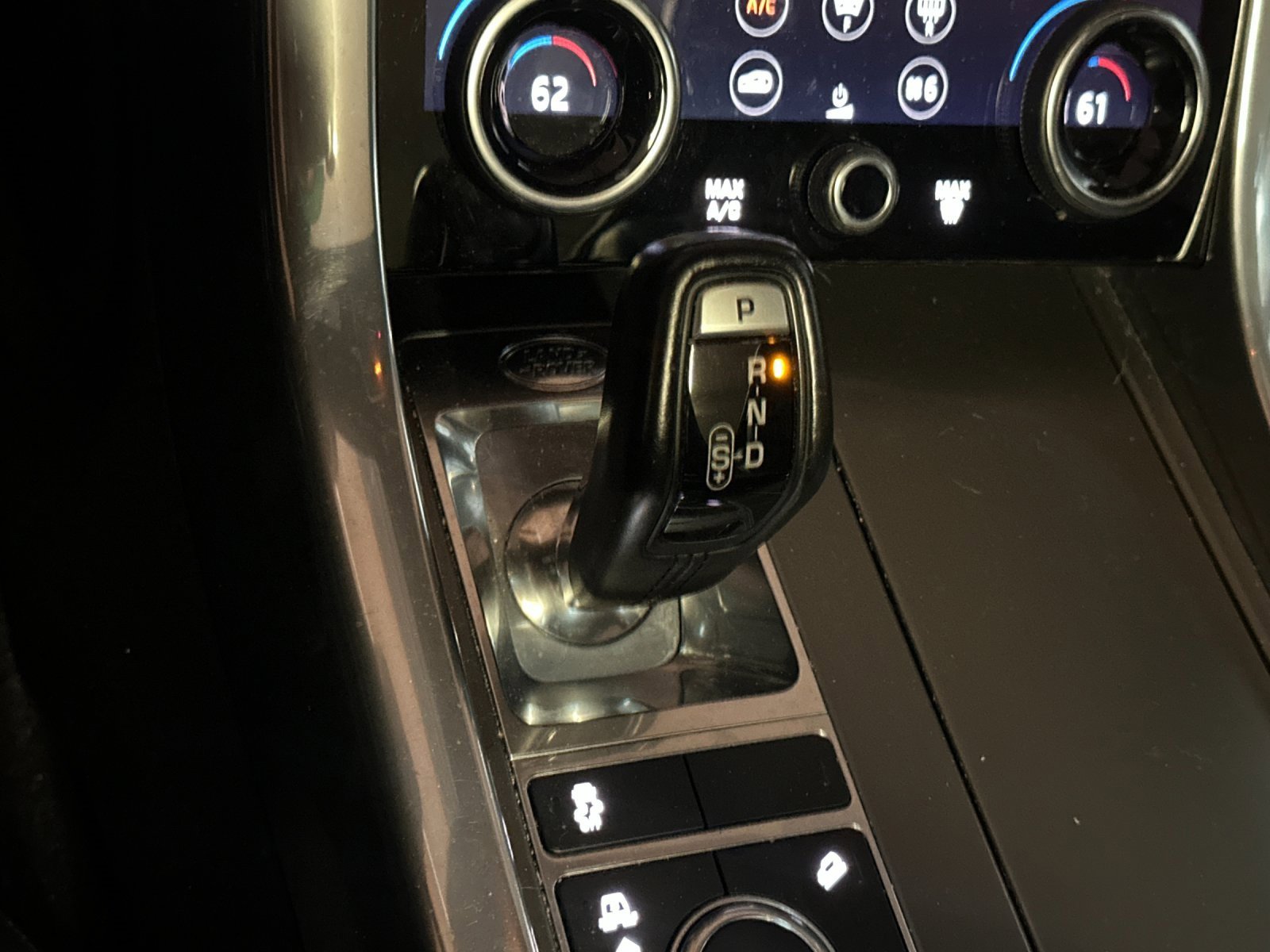 Used 2022 Land Rover Range Rover Sport SE image 21