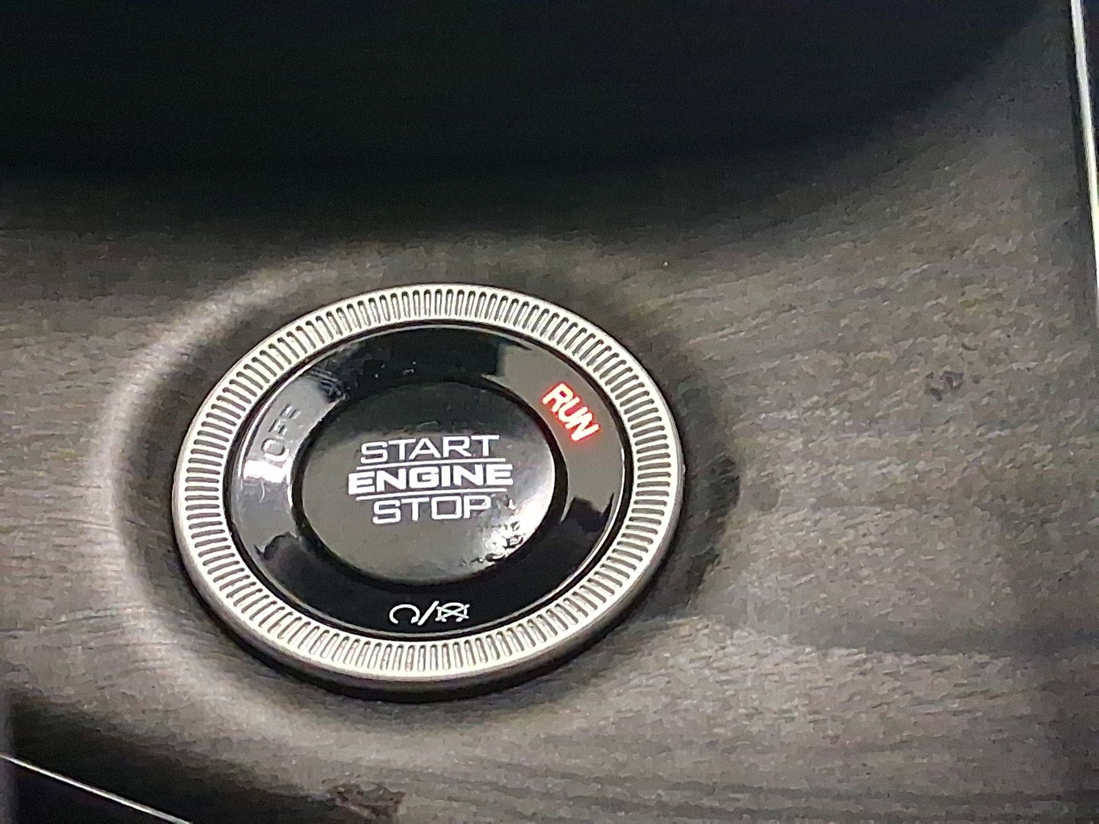 Used 2024 Jeep Grand Cherokee Overland w/ Luxury Tech Group IV image 22