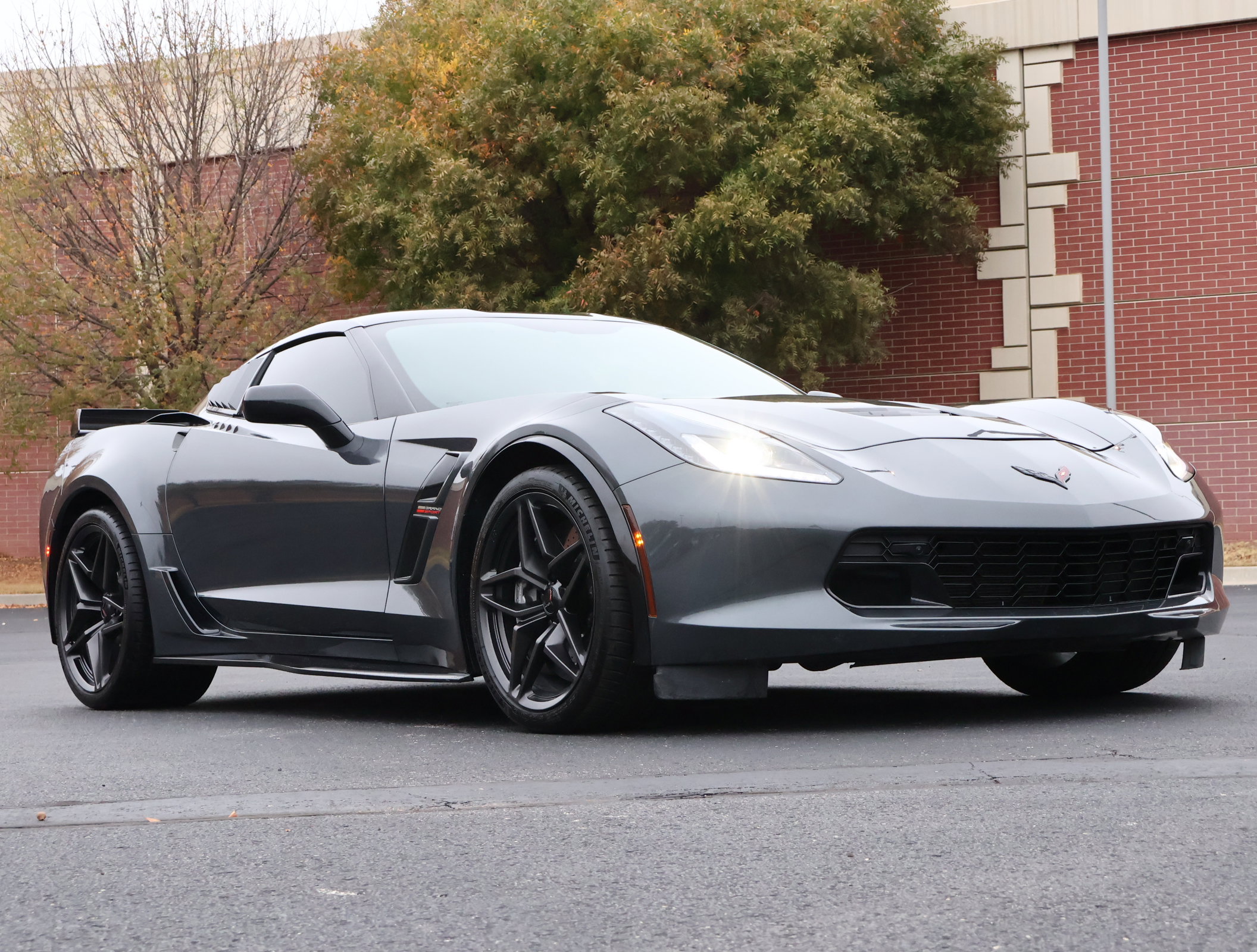 Used 2018 Chevrolet Corvette Grand Sport video 1