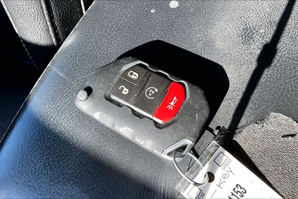 Certified 2020 Jeep Gladiator Overland image 27