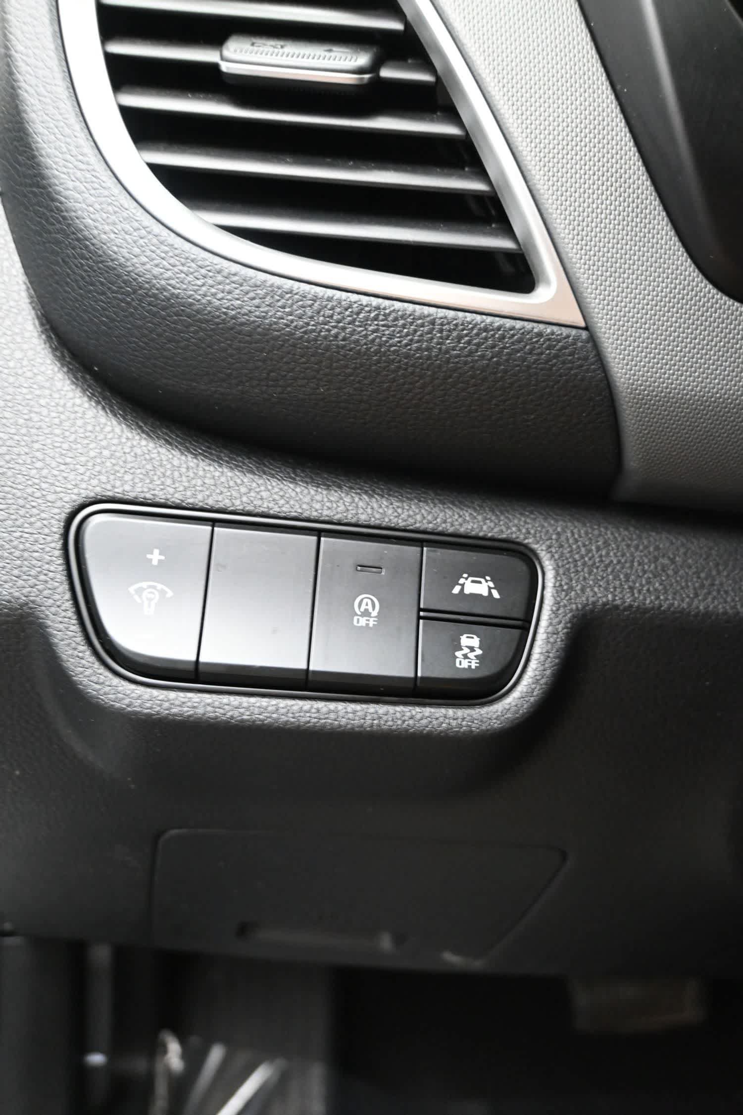 Used 2022 Kia Seltos LX AWD/4WD image 22