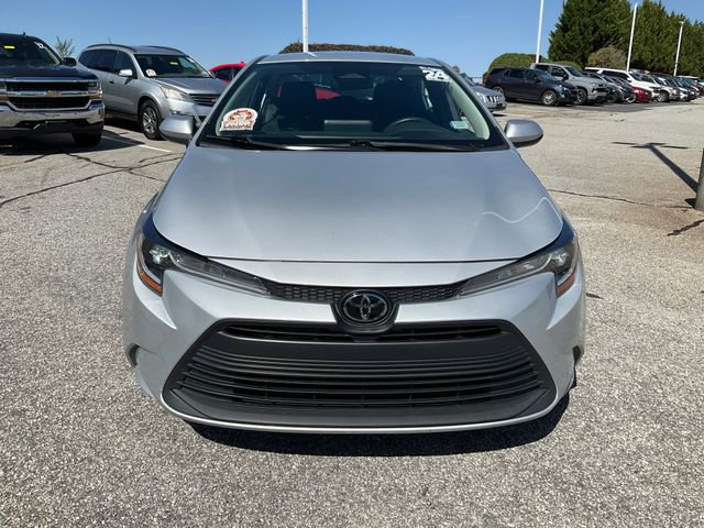 Used 2024 Toyota Corolla LE video 2