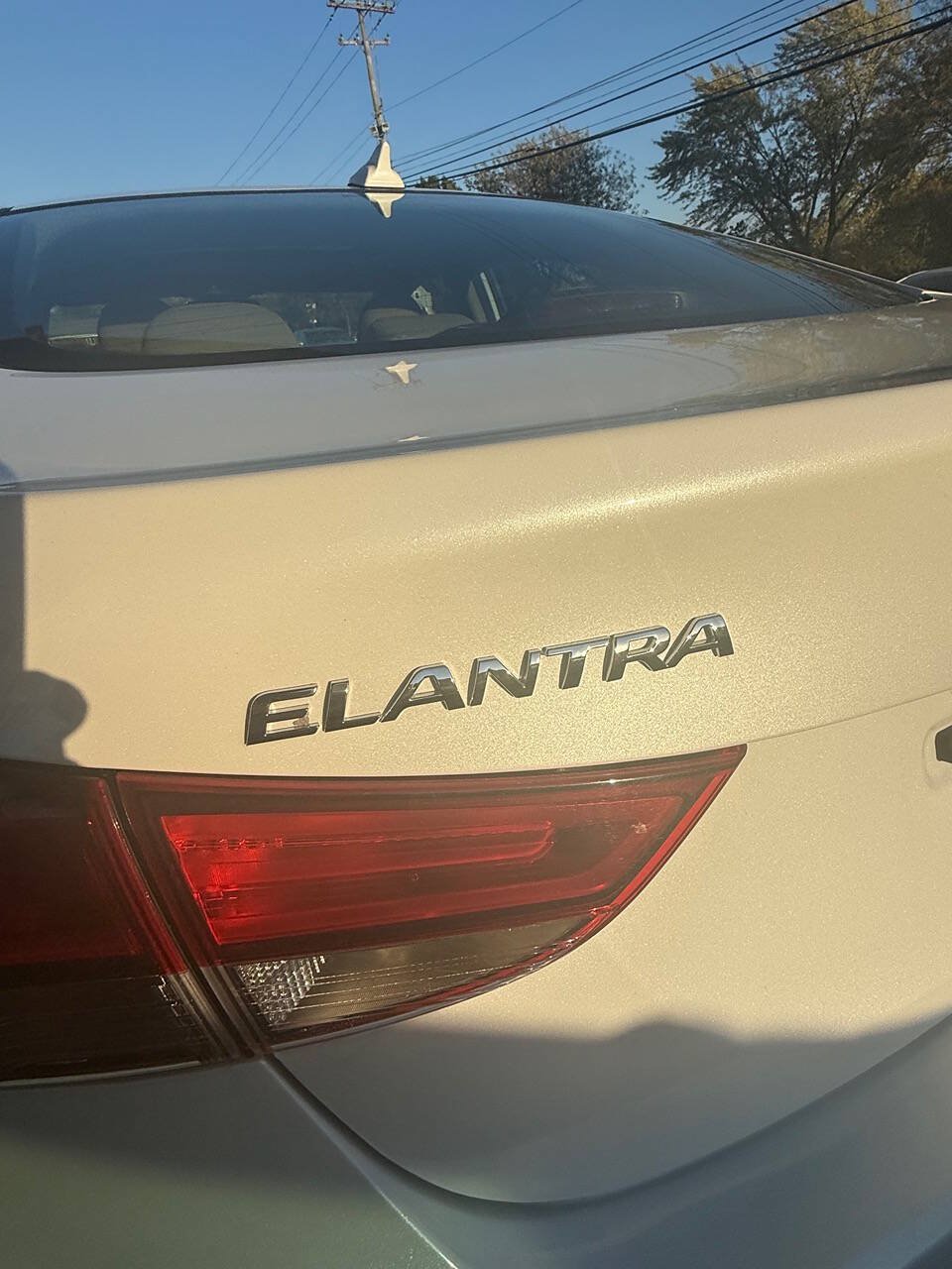 Used 2016 Hyundai Elantra Value Edition FWD image 13