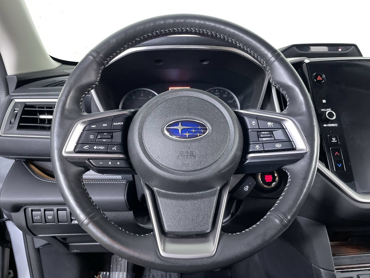 Used 2023 Subaru Ascent Touring AWD/4WD image 13