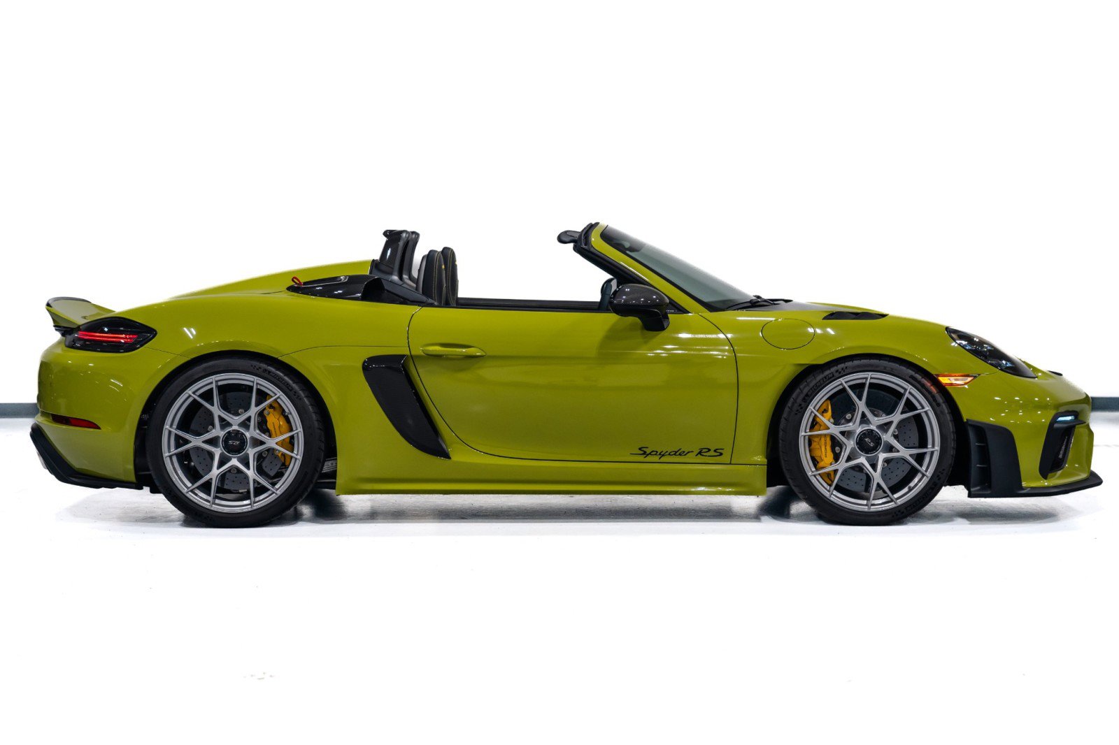 Used 2025 Porsche 718 Boxster Spyder RS image 9