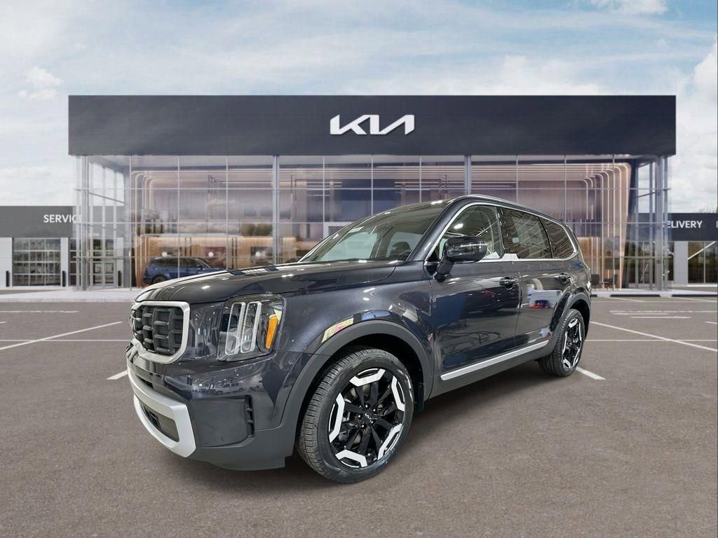 New 2025 Kia Telluride S image 4