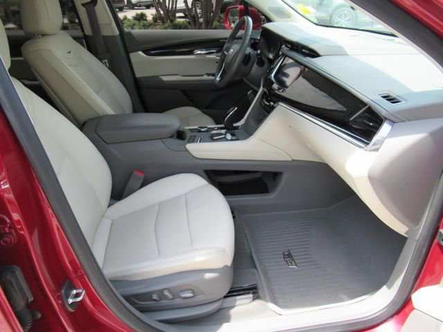 Used 2020 Cadillac XT6 Premium Luxury FWD image 10