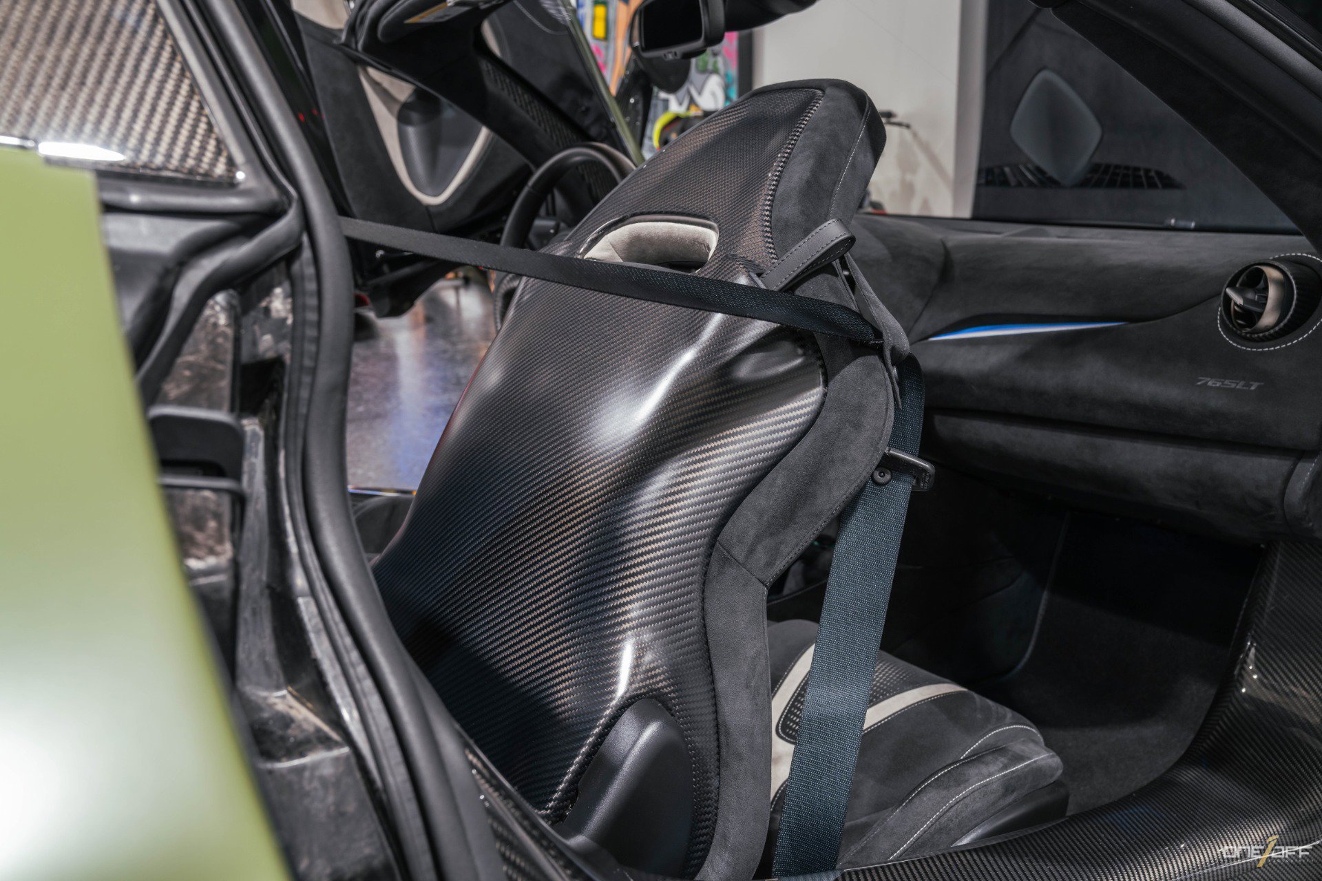 Used 2022 McLaren 765LT image 21