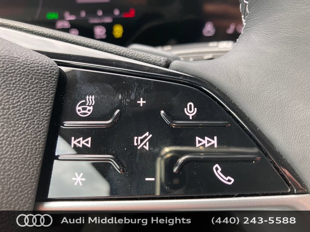 Certified 2025 Audi Q5 Premium AWD/4WD image 37