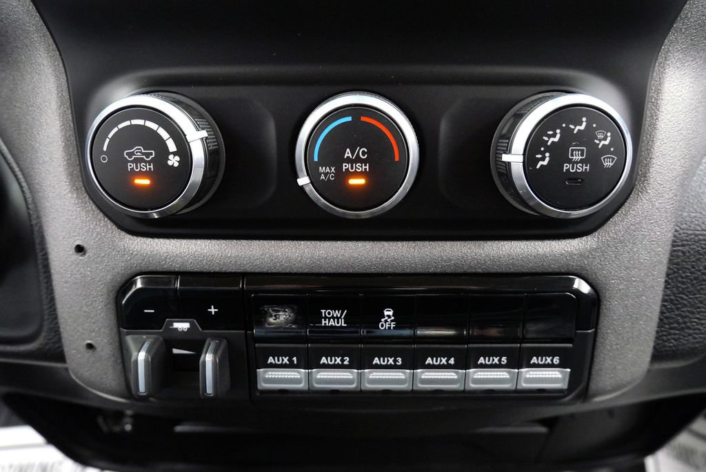 Used 2020 RAM 2500 Tradesman AWD/4WD image 29