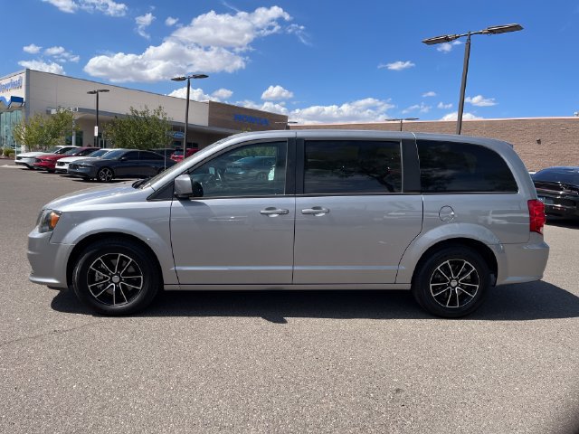 Used 2018 Dodge Grand Caravan SE FWD image 6
