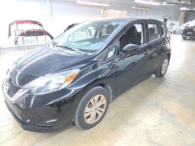 Used 2018 Nissan Versa Note SV FWD image 2
