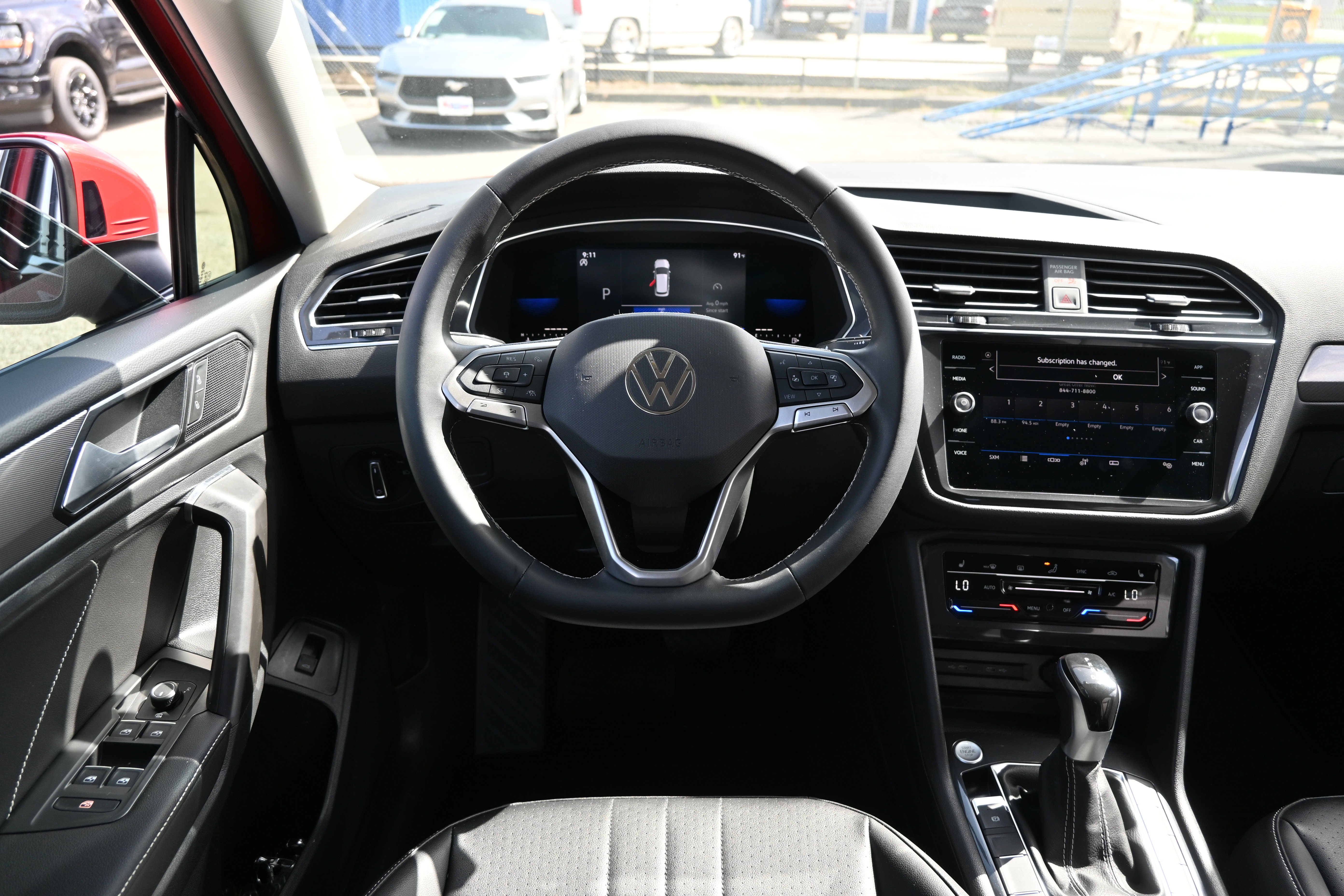 Used 2022 Volkswagen Tiguan SE FWD image 29