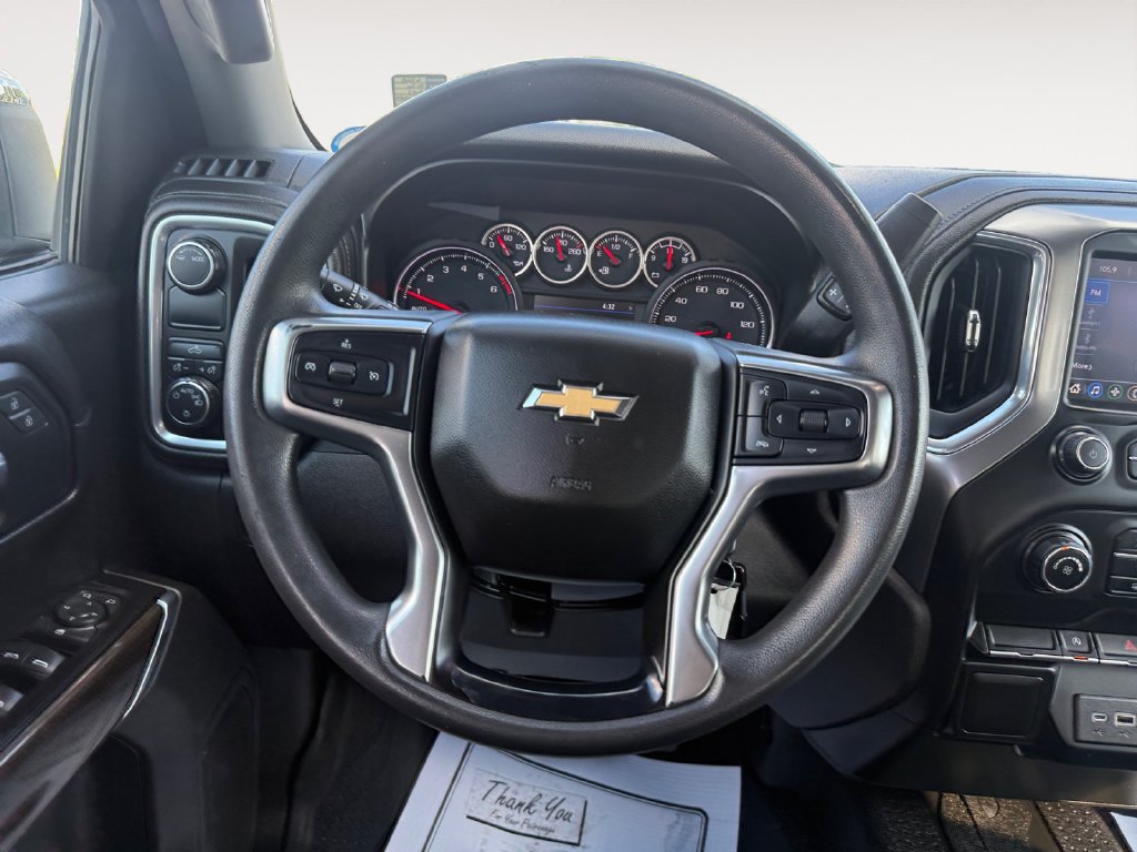 Used 2020 Chevrolet Silverado 1500 LT w/ LT Value Package RWD image 12