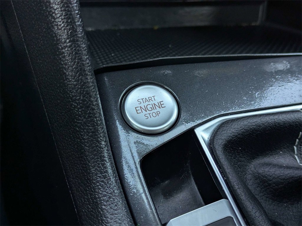 Used 2024 Volkswagen Tiguan S image 29