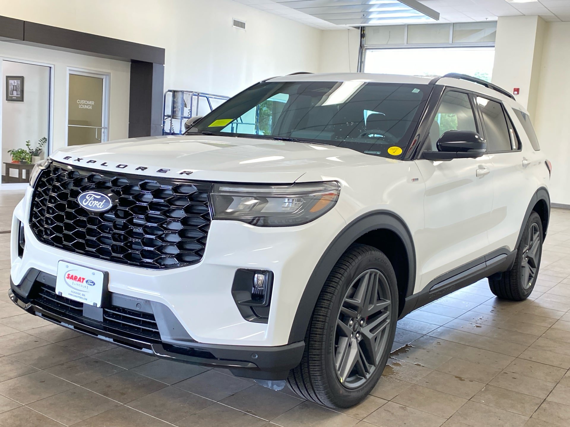 New 2027 Ford Explorer ST-Line w/ Premium Package AWD/4WD image 3