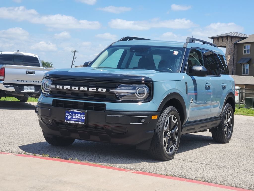 Used 2023 Ford Bronco Sport Outer Banks AWD/4WD image 2