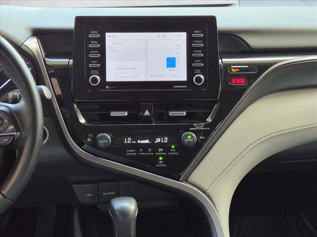 Used 2022 Toyota Camry SE w/ Convenience Package FWD image 13