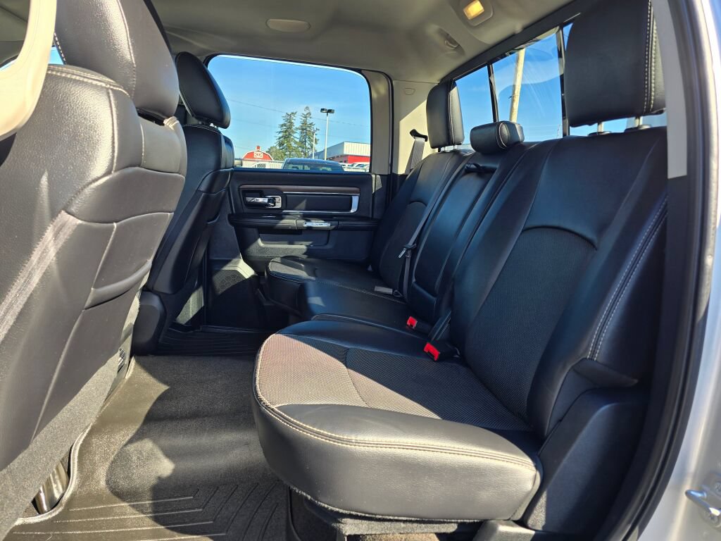 Used 2017 RAM 1500 Laramie AWD/4WD image 14