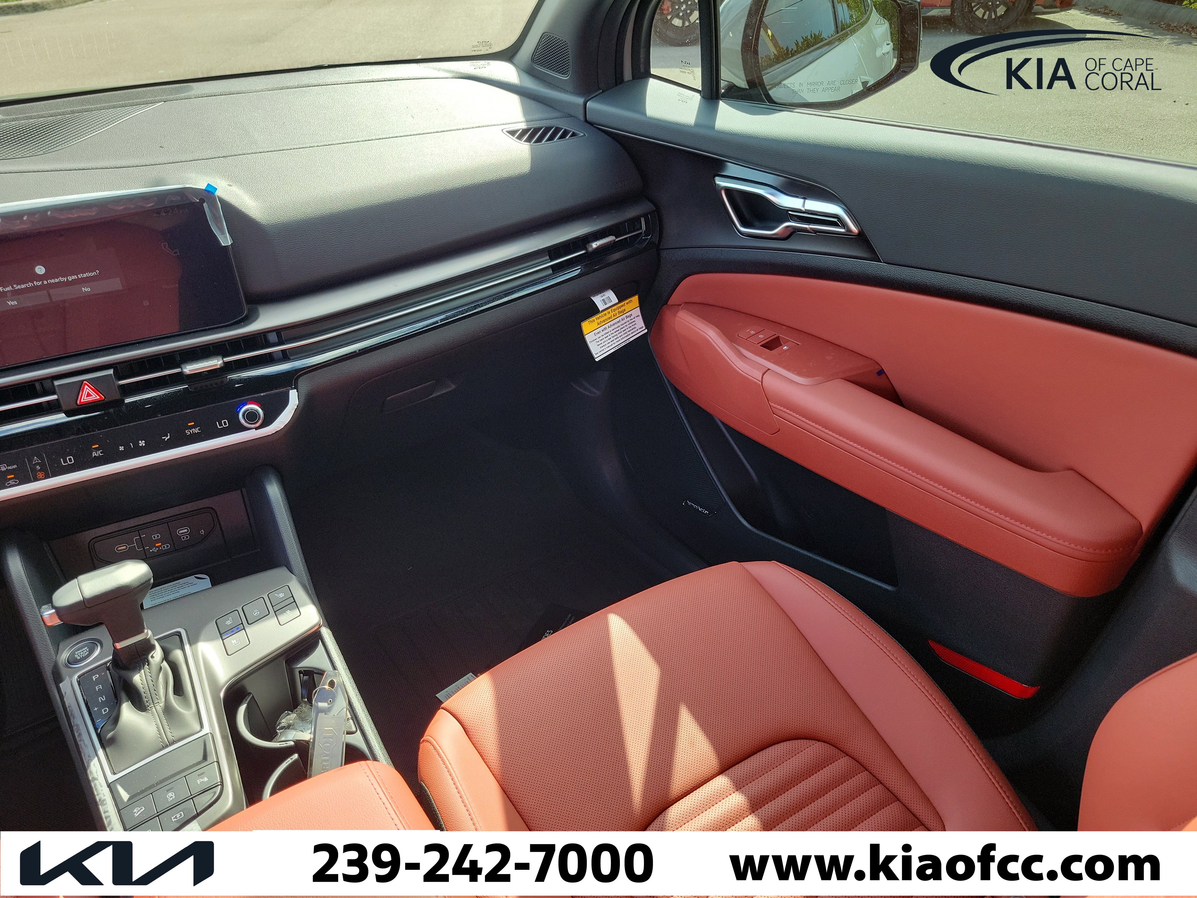 New 2026 Kia Sportage SX image 17