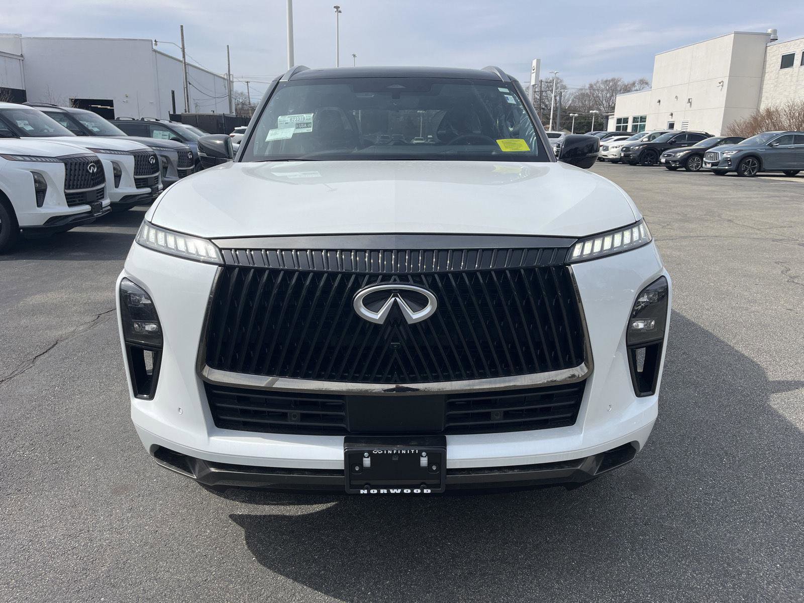 New 2026 INFINITI QX80 Autograph w/ Premium Cargo Package image 8